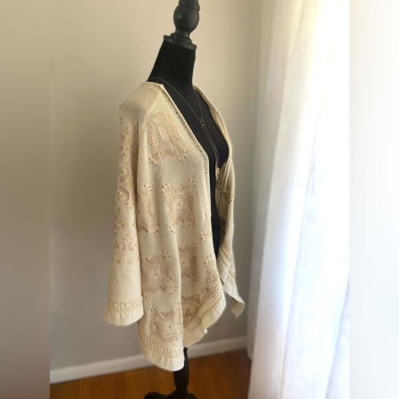 Free People Embroidered Beaded Wool Blend Cardigan Shawl Kimono Size XS - Picture 4 of 16